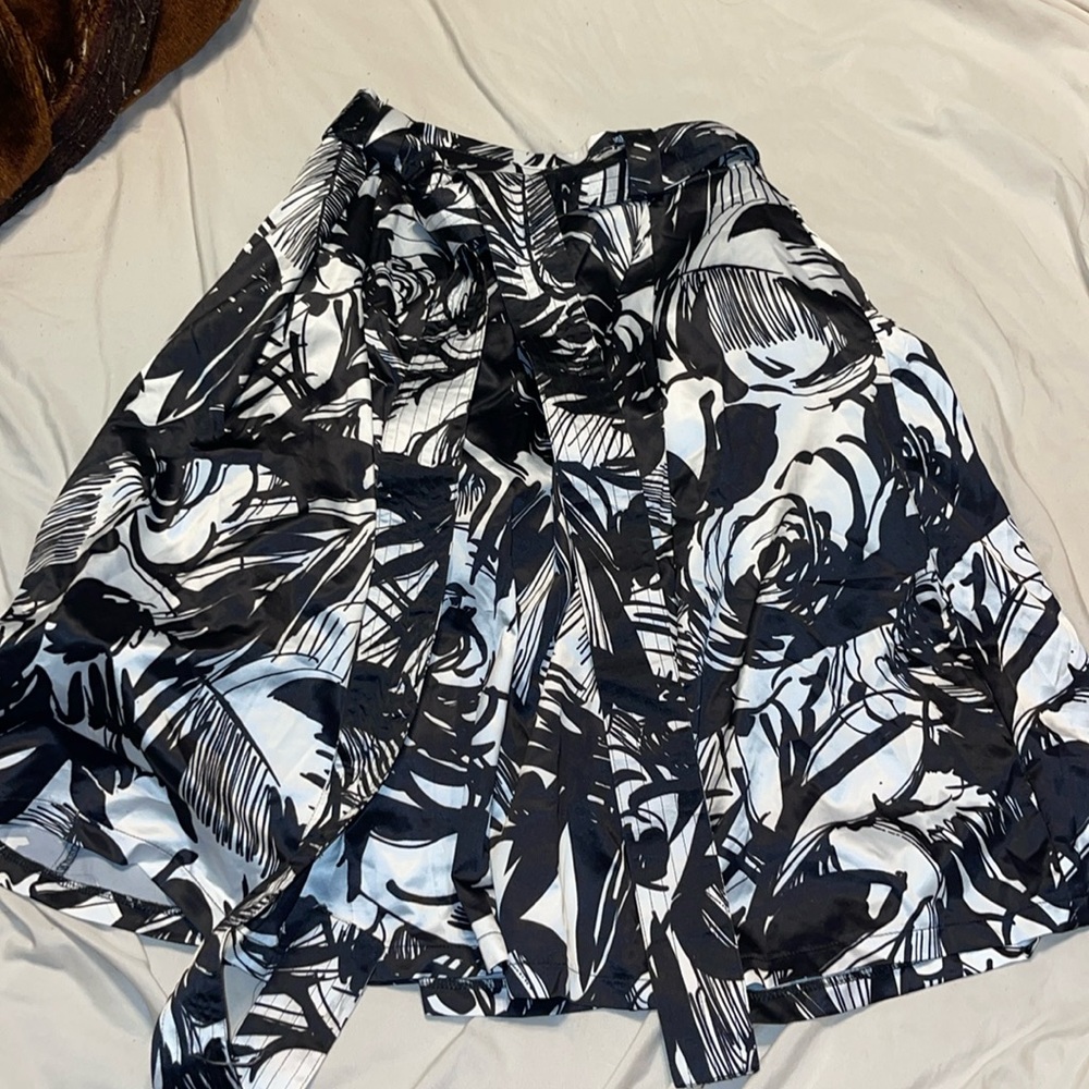 Black and White Tov Los Angeles Skirt